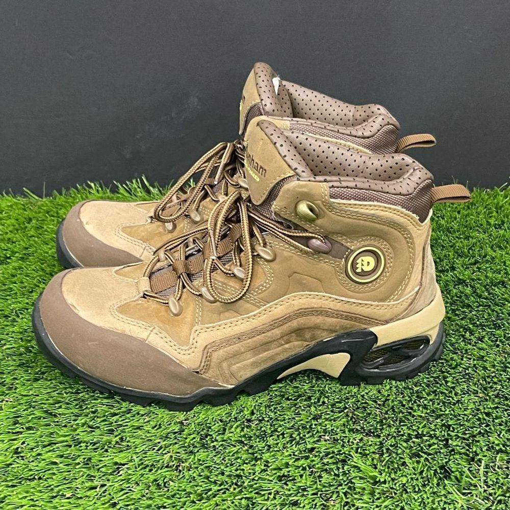 Dunham Cloud Women’s Waterproof Hiking Boots. Size 6.5D.